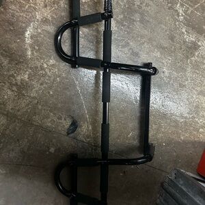 Black Doorway Pull-Up Bar